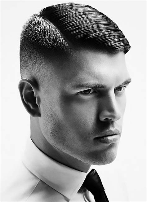 coupe cheveux raie coté homme|Comment donner du style à une raie sur le côté : 13。